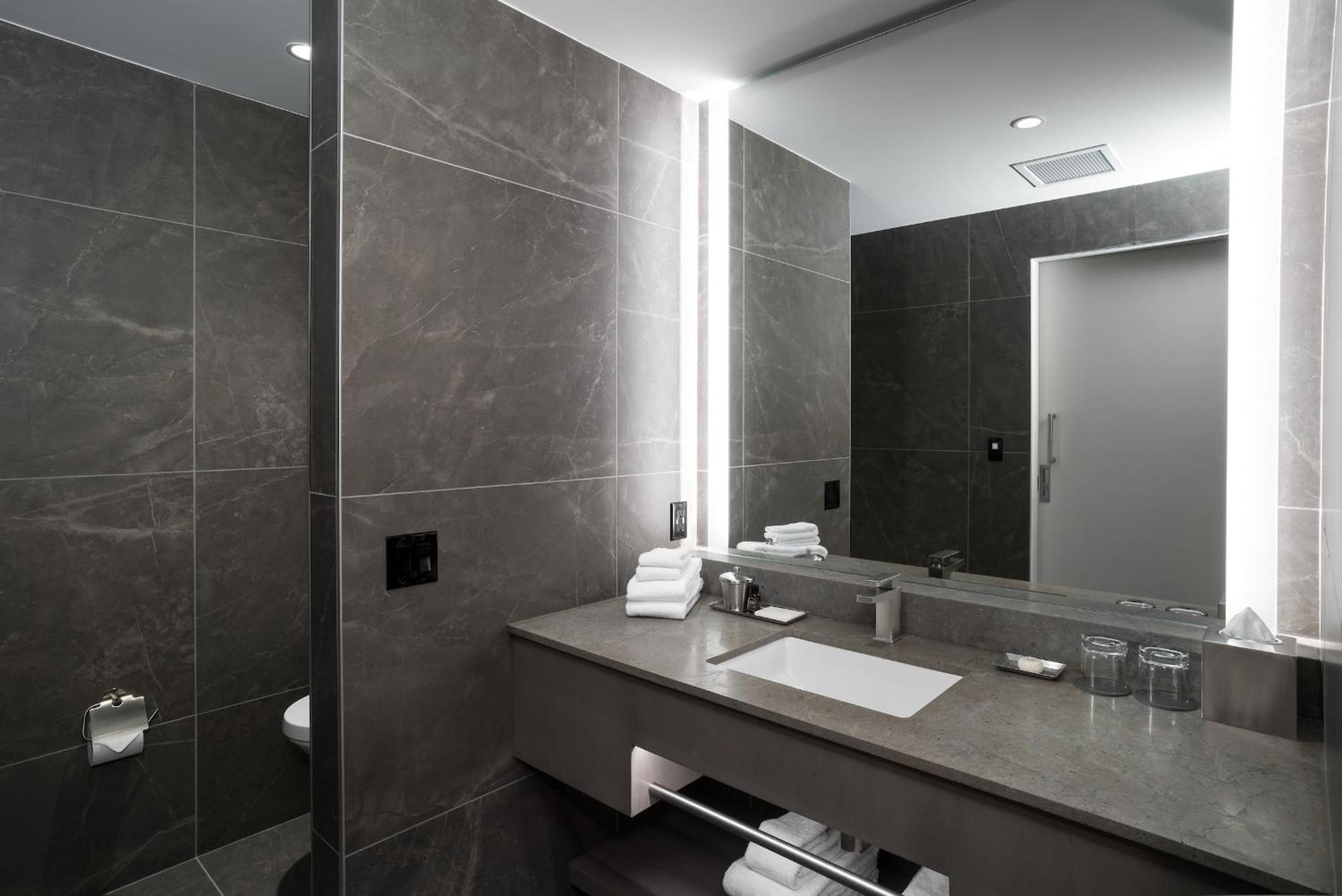 Innovation Hotel Naples Park Luaran gambar